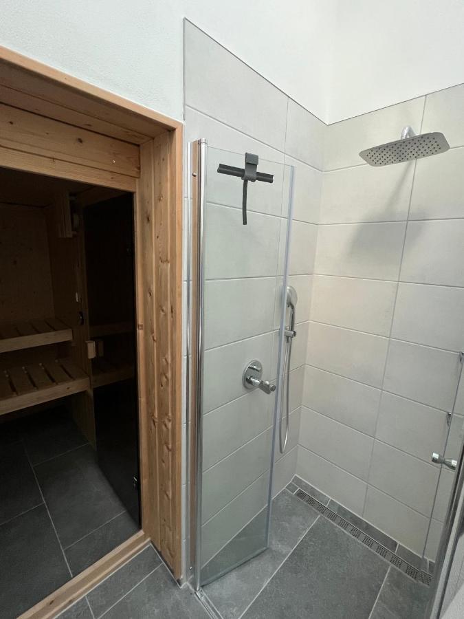 Ferienhaus Auszeit Mit Sauna Schwarz المظهر الخارجي الصورة