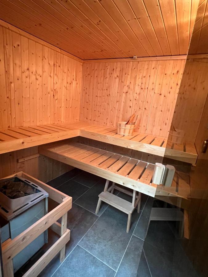 Ferienhaus Auszeit Mit Sauna Schwarz المظهر الخارجي الصورة